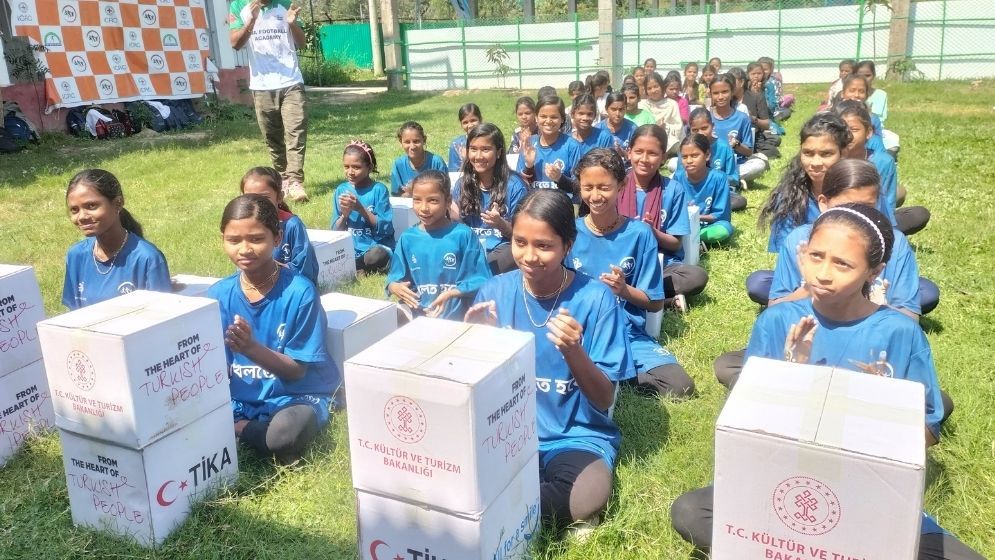 ২ শতাধিক খেলোয়াড় পেল তুরস্কের ইফতার সামগ্রী