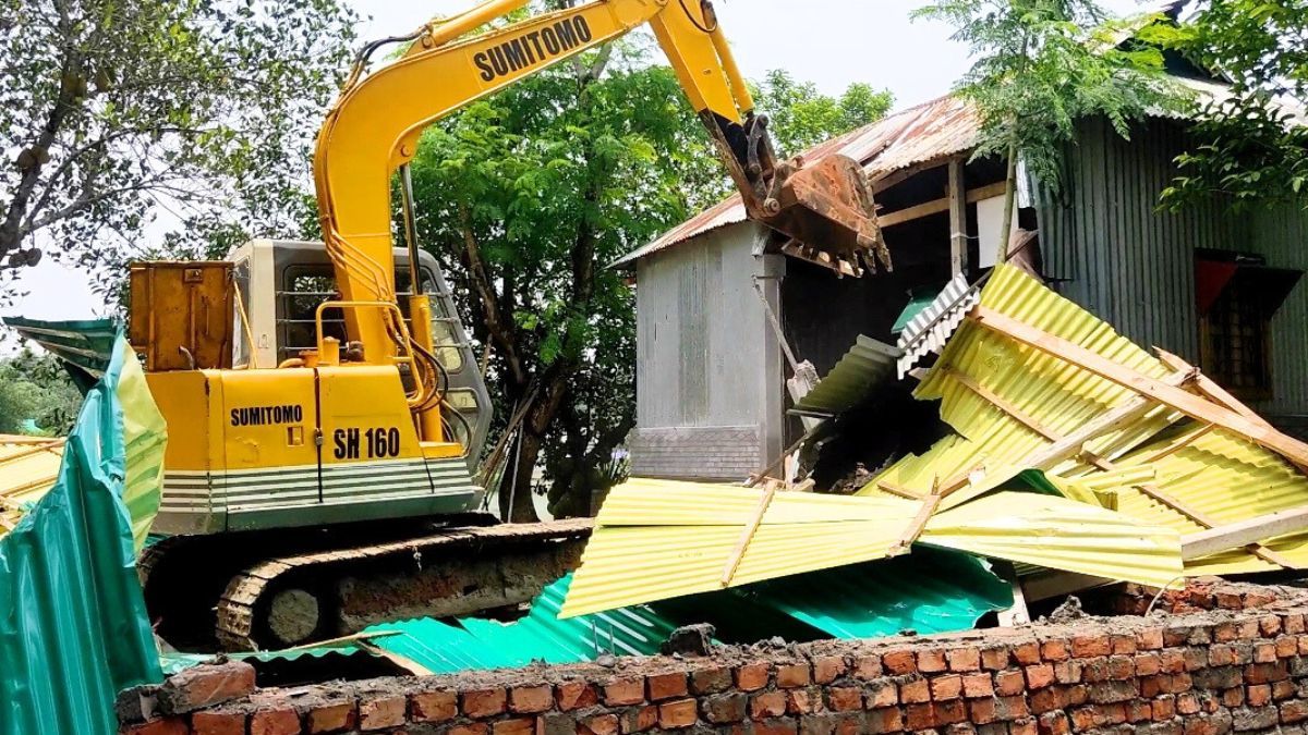মির্জাপুরে সরকারি জমিতে স্থাপনা নির্মাণ, অভিযানে ৬ মাসের সাজা