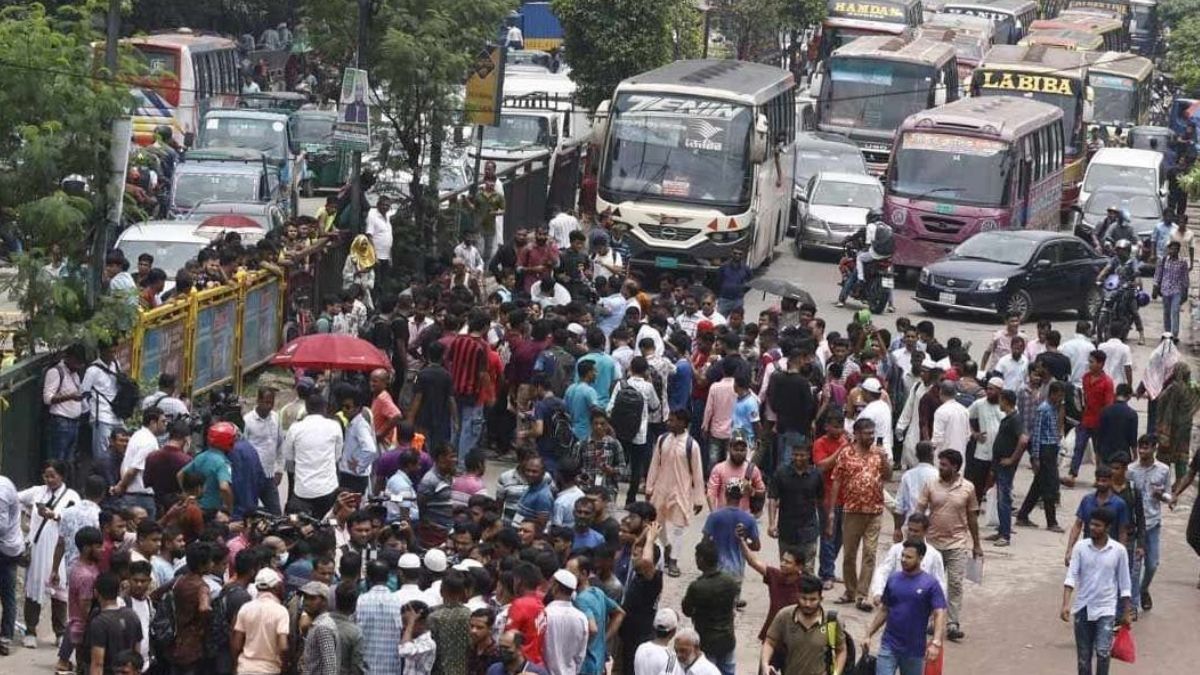 ইউআইইউ শিক্ষার্থীদের বহিষ্কারাদেশ প্রত্যাহার