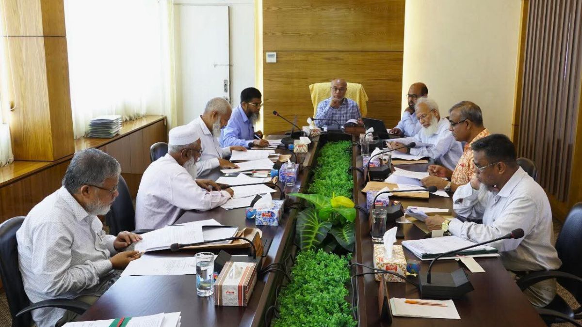 বাকৃবি ২০২৫-২৬ অর্থবছরের জন্য ৩৮৮ কোটি টাকার বাজেট অনুমোদন