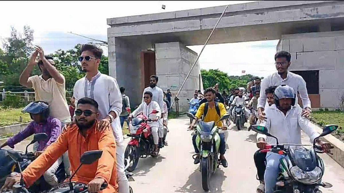 বহিরাগতদের নিয়ে গোবিপ্রবিতে ছাত্র অধিকার পরিষদের শোডাউন, শিক্ষার্থীদের ক্ষোভ