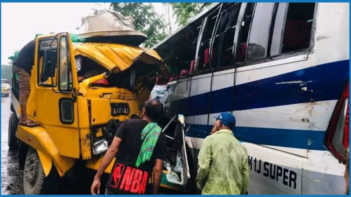 সাতসকালে পাবনার সড়কে ঝড়ল ৩ প্রাণ