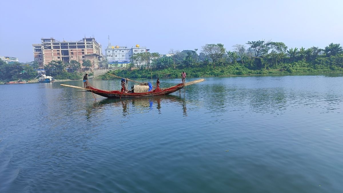 শীতলক্ষ্যায় গোসলে নেমে শিশুর মৃত্যু
