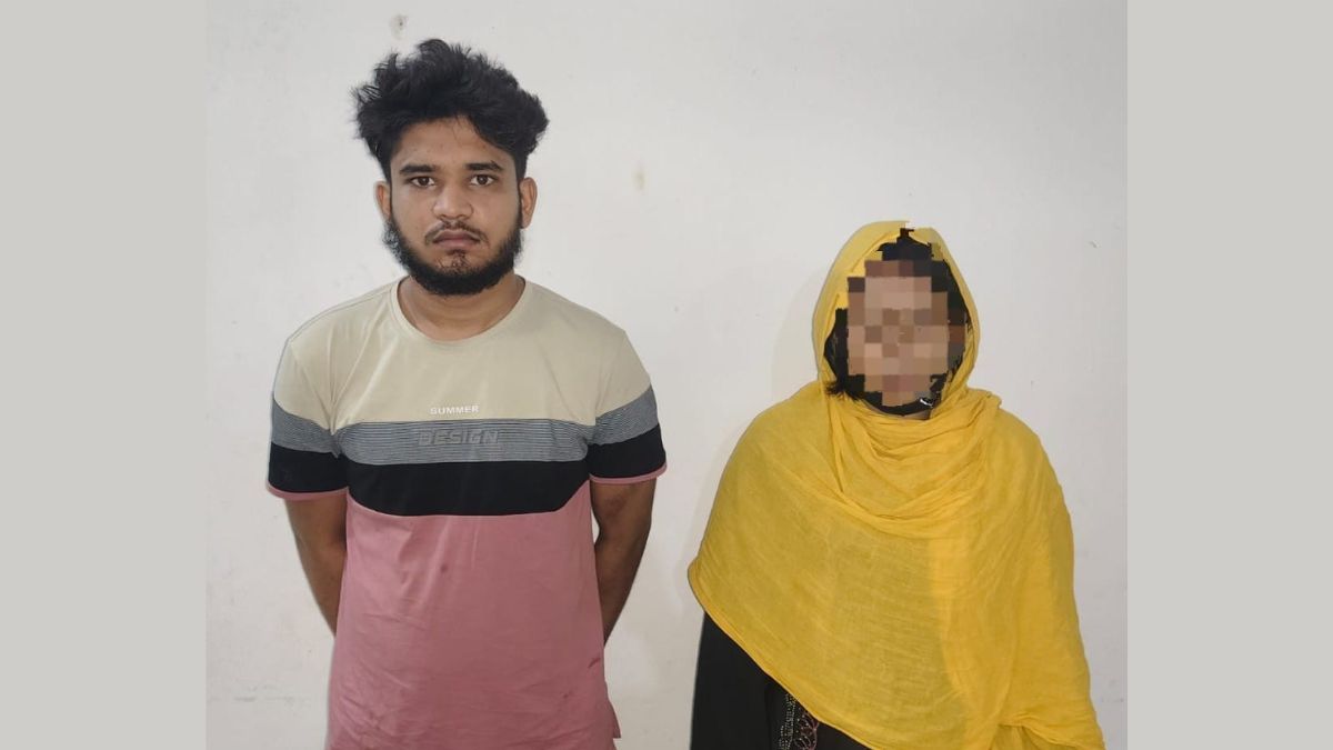 বগুড়ায় স্ত্রীকে ছুরি মেরে হত্যা, ঢাকায় ধরা পড়ল স্বামী ও প্রেমিকা