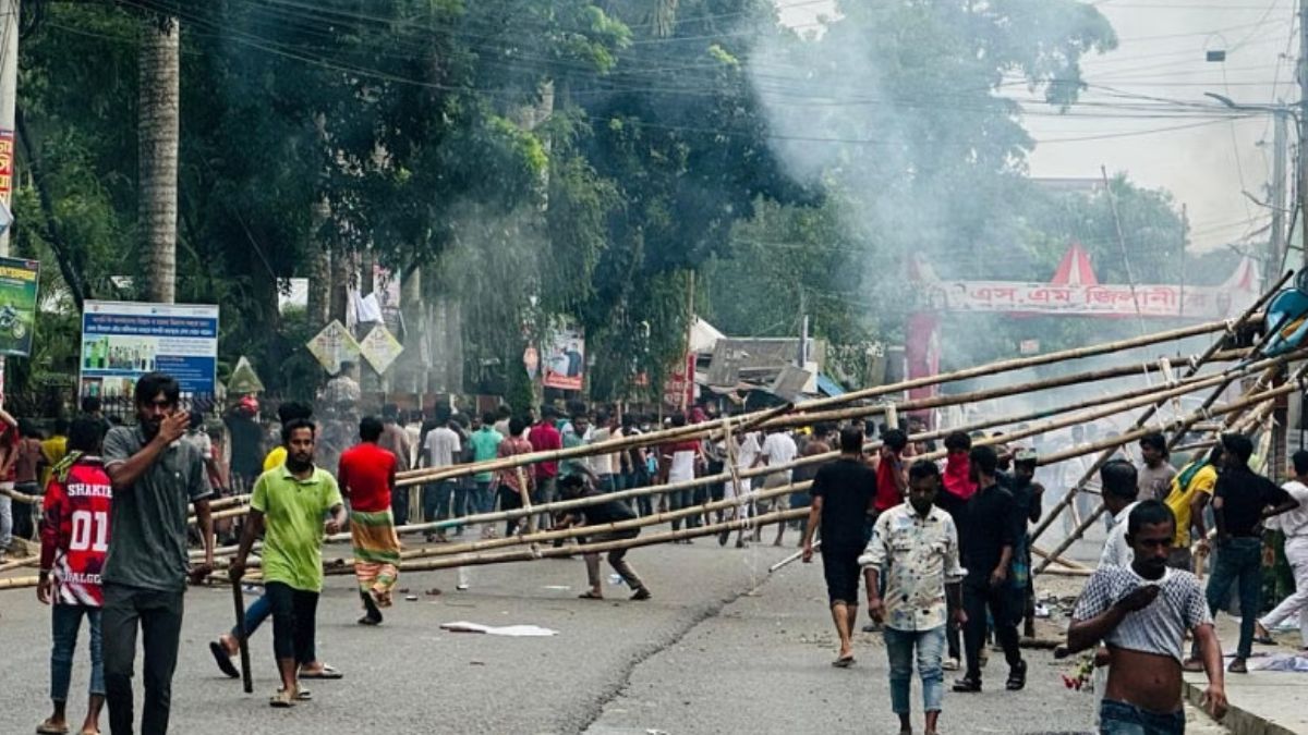 গোপালগঞ্জে এনসিপির ওপর হামলাকারীদের ছাড় নয়