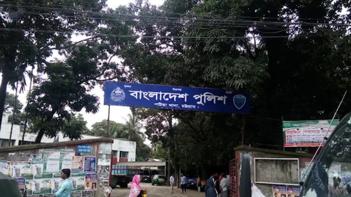 পটিয়ায় গৃহবধূর রহস্যজনক মৃত্যু, স্বজনদের দাবি হত্যা