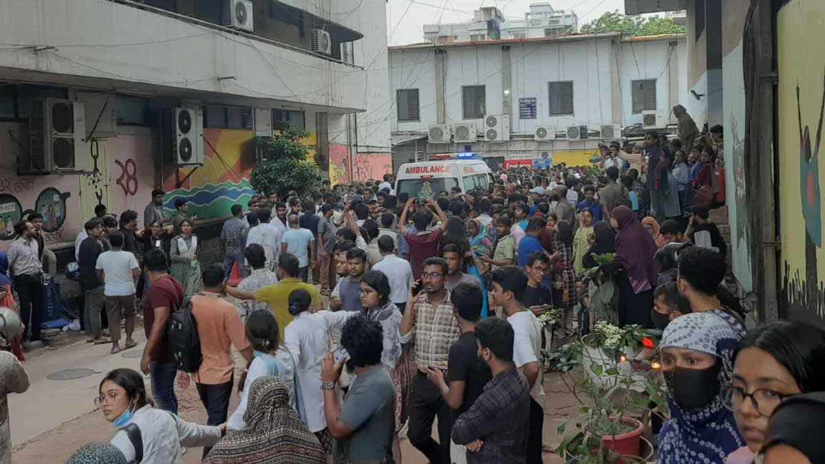 এখন পর্যন্ত ৩ জনের মৃত্যু, অনেকের অবস্থাই আশঙ্কাজন