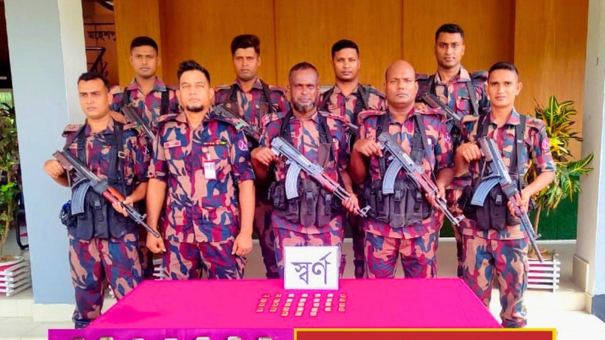 মহেশপুর সীমান্তে সাড়ে ৫ কোটি টাকার স্বর্ণের বার উদ্ধার