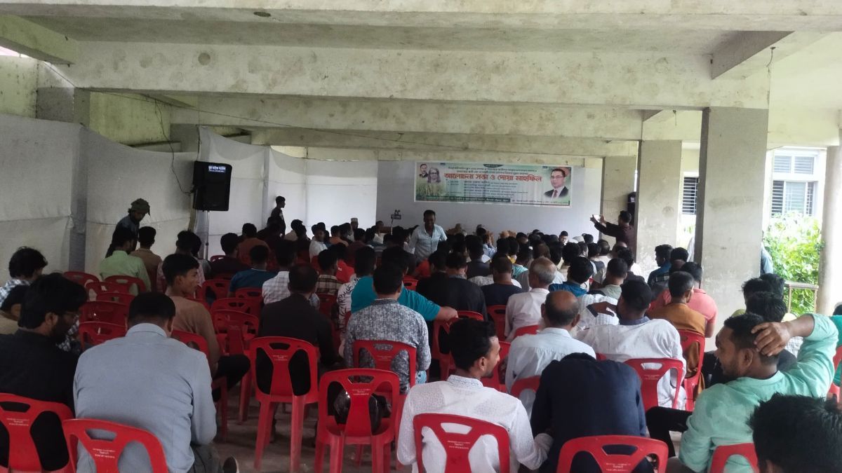 মিরসরাইয়ে বিএনপির দোয়া মাহফিল শেষে ফেরার পথে হামলা