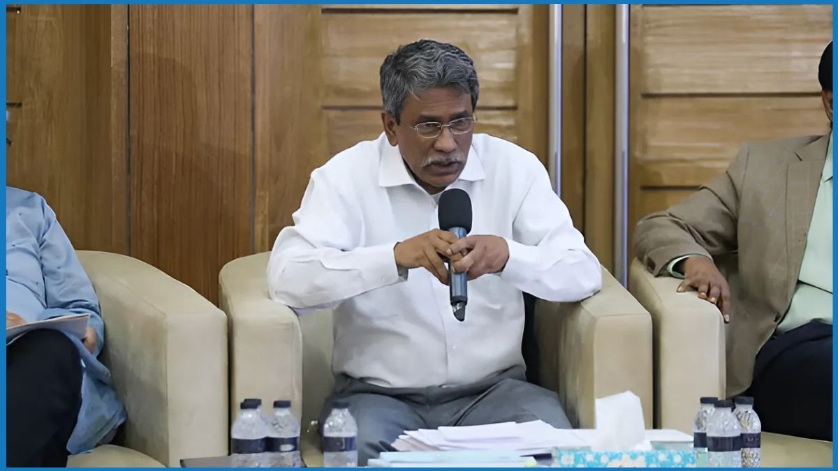 জুলাই সনদের গ্রহণযোগ্য খসড়া সকল দলের কাছে তুলে দেওয়া হবে