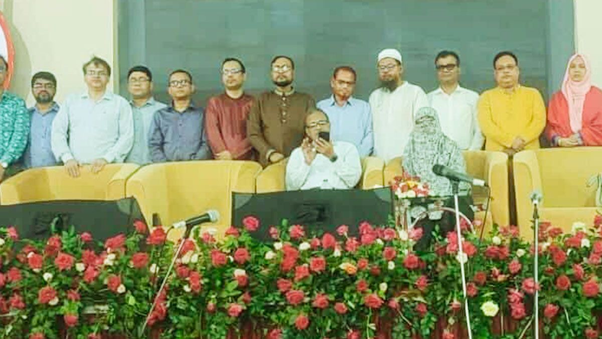জুলাই যোদ্ধাদের ছাড়াই জবিতে গণঅভ্যুত্থানের বর্ষপূর্তি উদযাপন