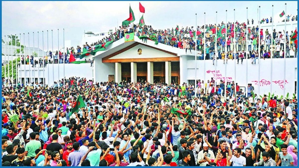 ১০১ টাকায় আজ রাজধানীতে দোকান পাচ্ছে ৫ শহীদের পরিবার