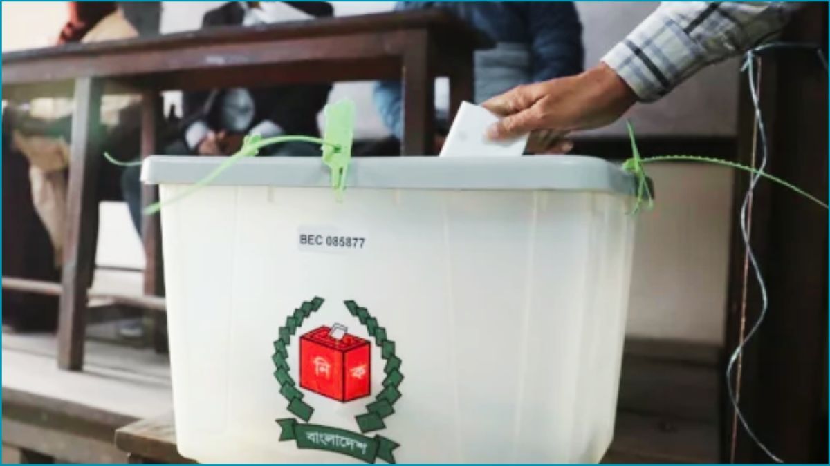 ব্যালট বক্সের হিসাব চেয়েছে ইসি
