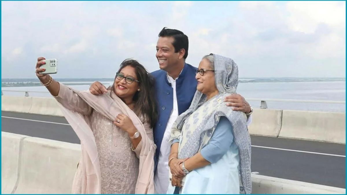 ছেলেমেয়েকে ‘দলীয় নেতৃত্বে’ আনছেন শেখ হাসিনা