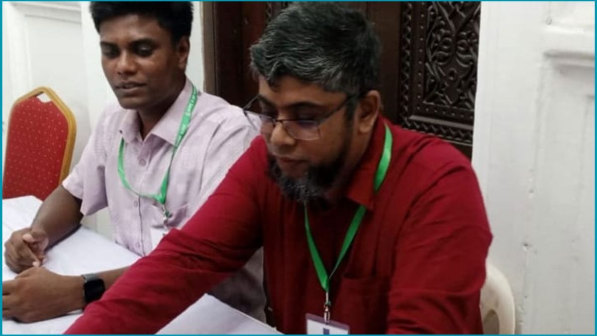 কার্জন হলে অনিয়ম, পোলিং অফিসার প্রত্যাহার