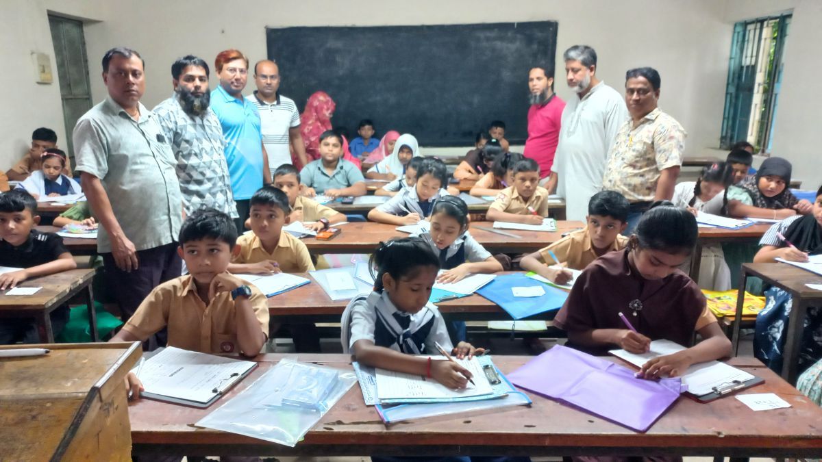 দাগনভূঞায় সহস্রাধিক শিক্ষার্থীর অংশগ্রহণে মেধাবৃত্তি পরীক্ষা অনুষ্ঠিত
