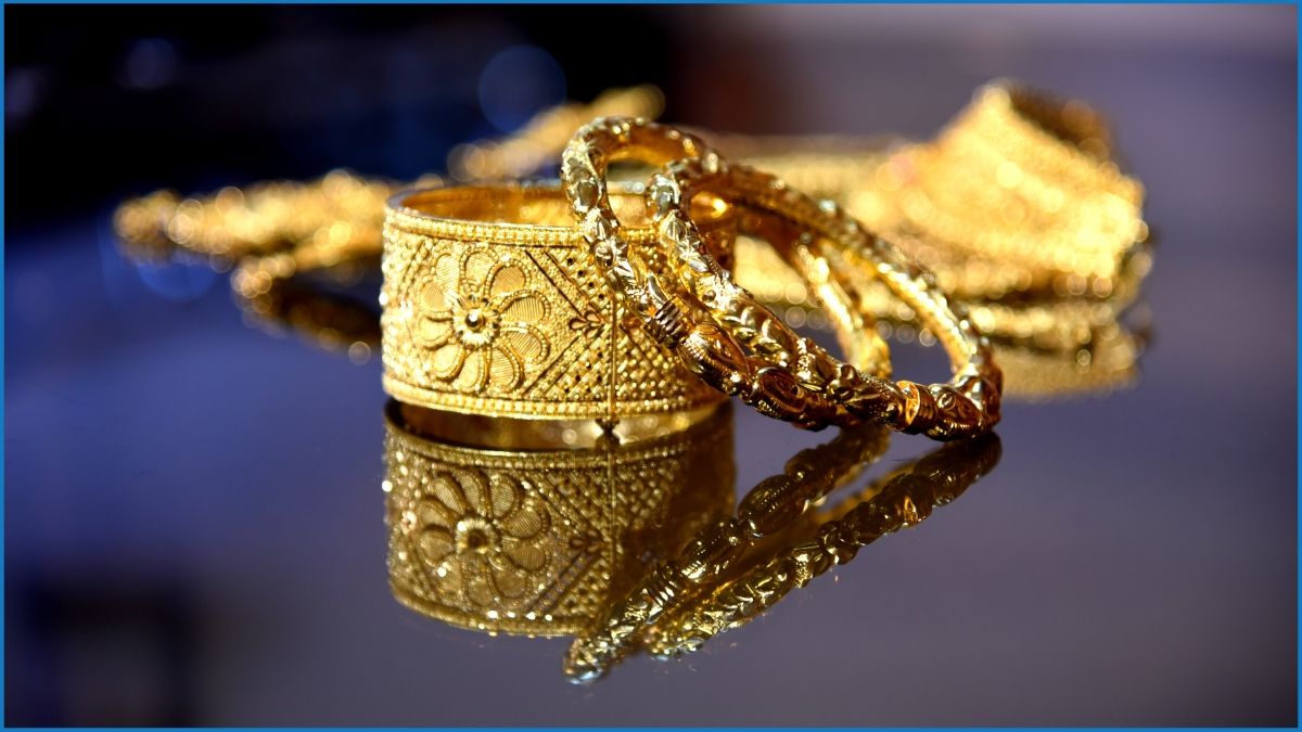 আবারও বাড়ল সোনার দাম