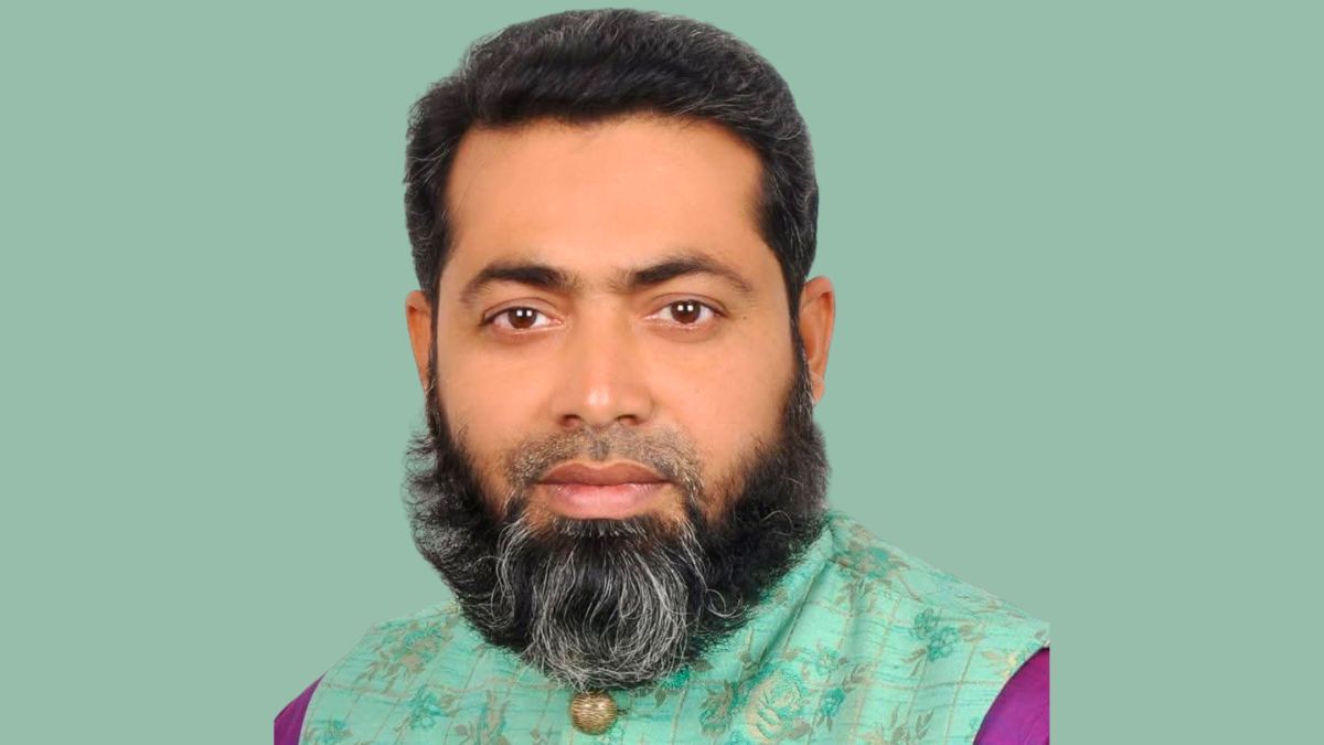 শাহরাস্তিতে ইউপি চেয়ারম্যান ফারুক দর্জিকে অপসারণ, প্রশাসক নিয়োগ