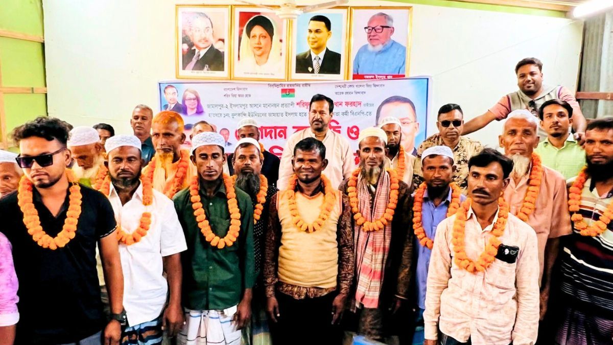 জামালপুরে অর্ধশতাধিক জামায়াত নেতাকর্মীর বিএনপিতে যোগদান