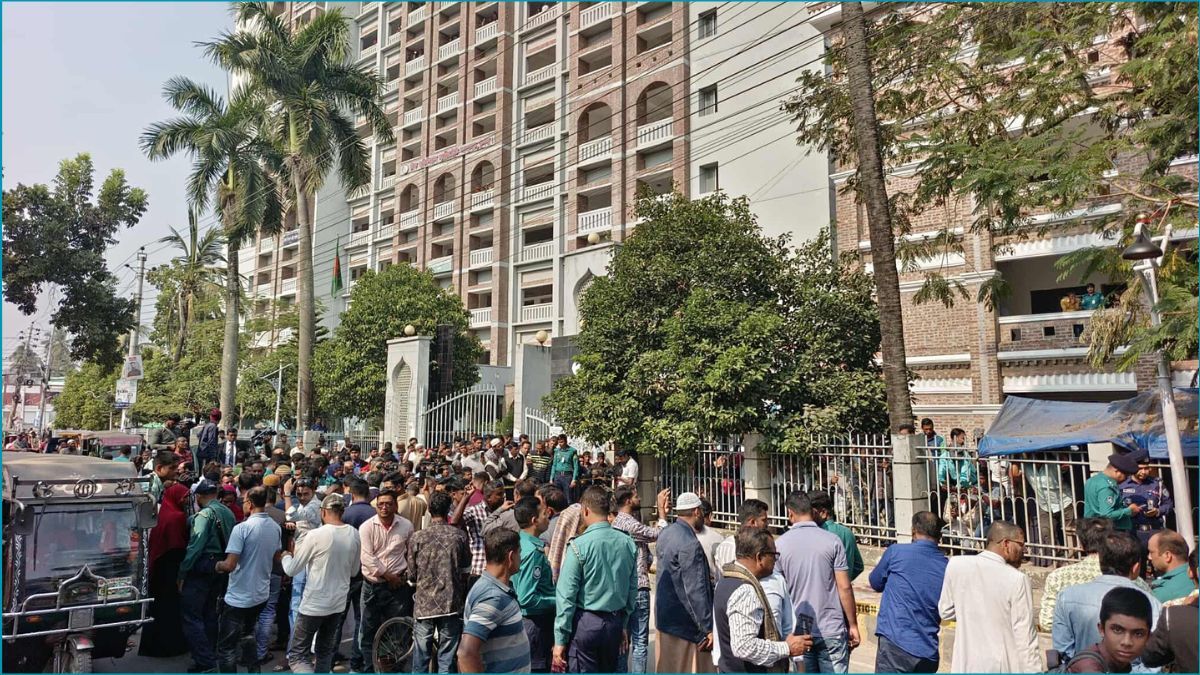 খুলনায় আদালতের সামনে দুর্বৃত্তের গুলিতে নিহত ২