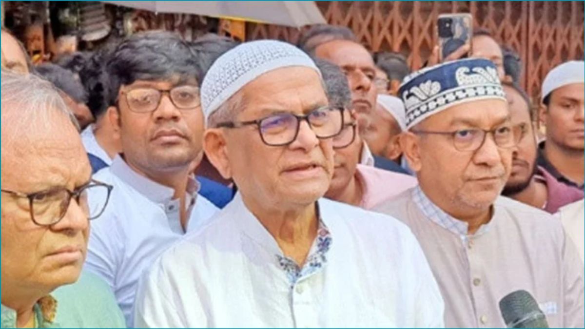 বেগম জিয়া গণতন্ত্রের জন্য জীবন উৎসর্গ করেছেন : মির্জা ফখরুল