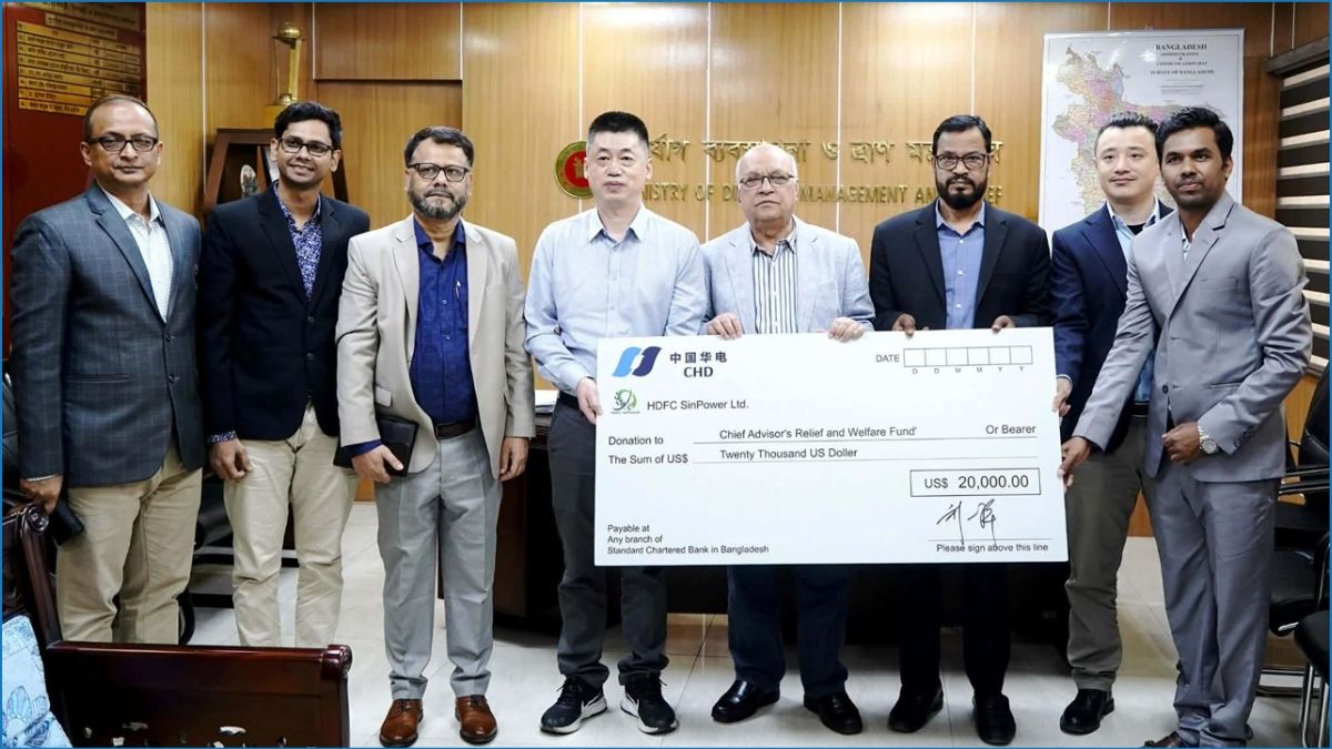 প্রধান উপদেষ্টার ত্রাণ তহবিলে ২৪ লাখ টাকার অনুদান