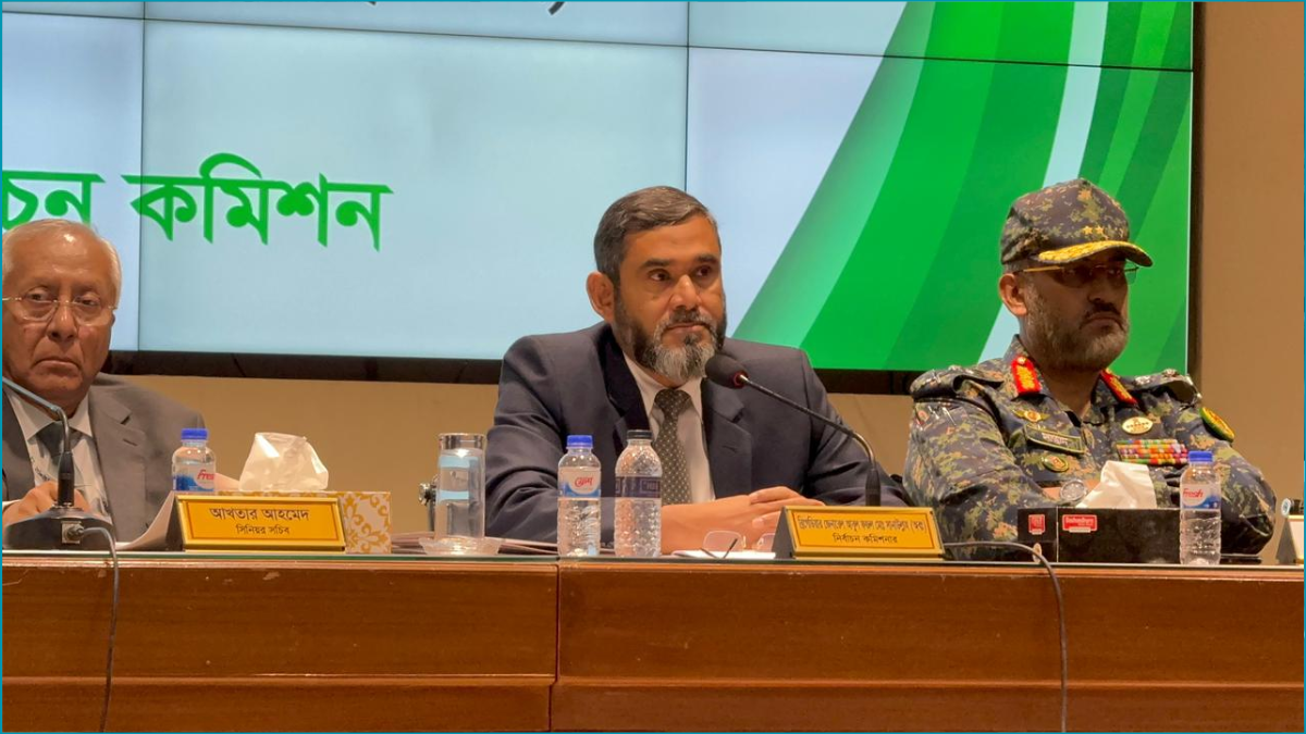 নির্বাচনী পরিবেশ নষ্টের চেষ্টা কঠোরভাবে দমন করা হবে : ইসি