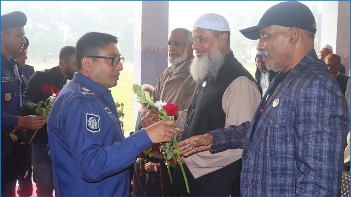 মাগুরায় অবসরপ্রাপ্ত বীর মুক্তিযোদ্ধা ও শহীদ পুলিশ পরিবারের সংবর্ধনা