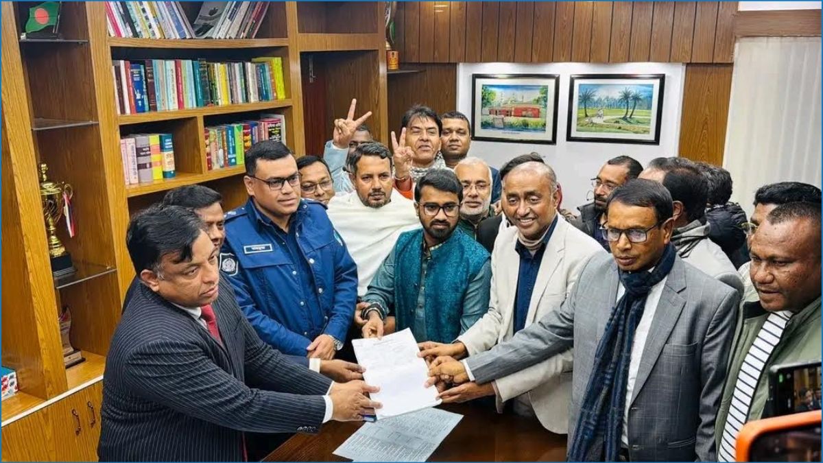ঝিনাইদহ-৪ আসনে ধানের শীষে রাশেদ খাঁন, স্বতন্ত্র প্রার্থী ফিরোজের মনোনয়ন জমা