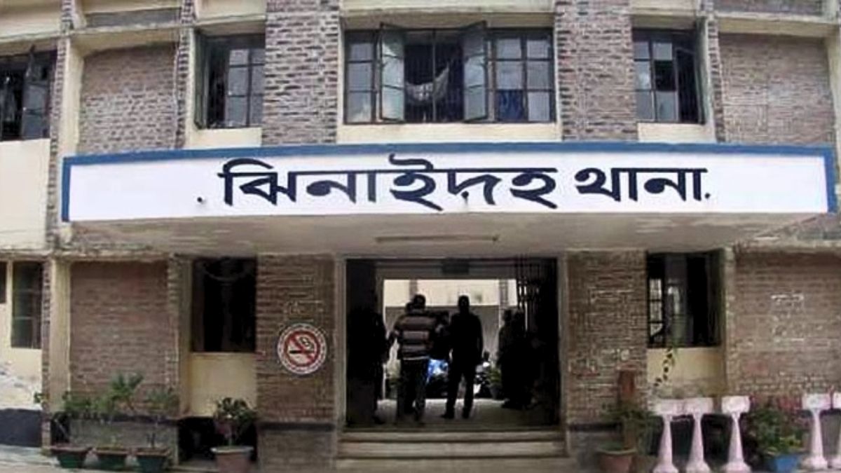 ঝিনাইদহে দুর্বৃত্তের গুলিতে আহত ১