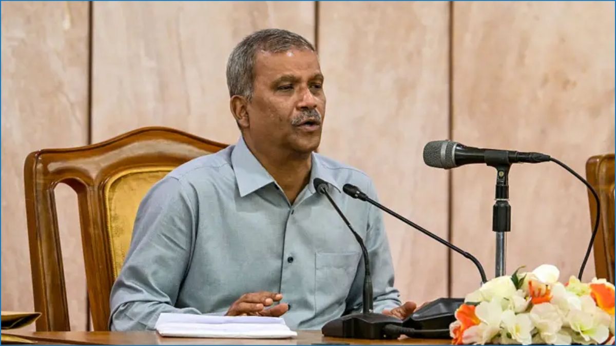 পাকিস্তানকে ধন্যবাদ জানালেন আসিফ নজরুল