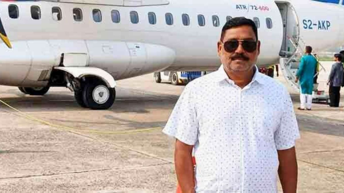 কুষ্টিয়ায় কেন্দ্রে ভোট চাওয়ায় বিএনপি নেতা আটক