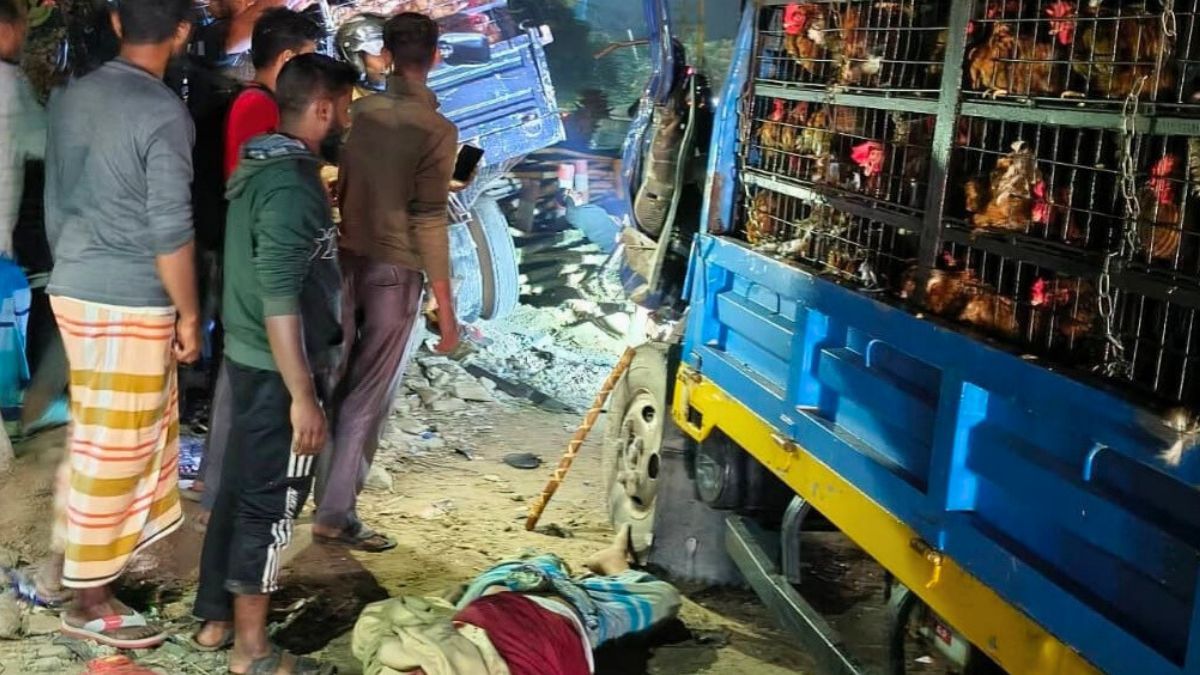 ভালুকার সড়ক দুর্ঘটনায় মুরগি ব্যবসায়ী নিহত