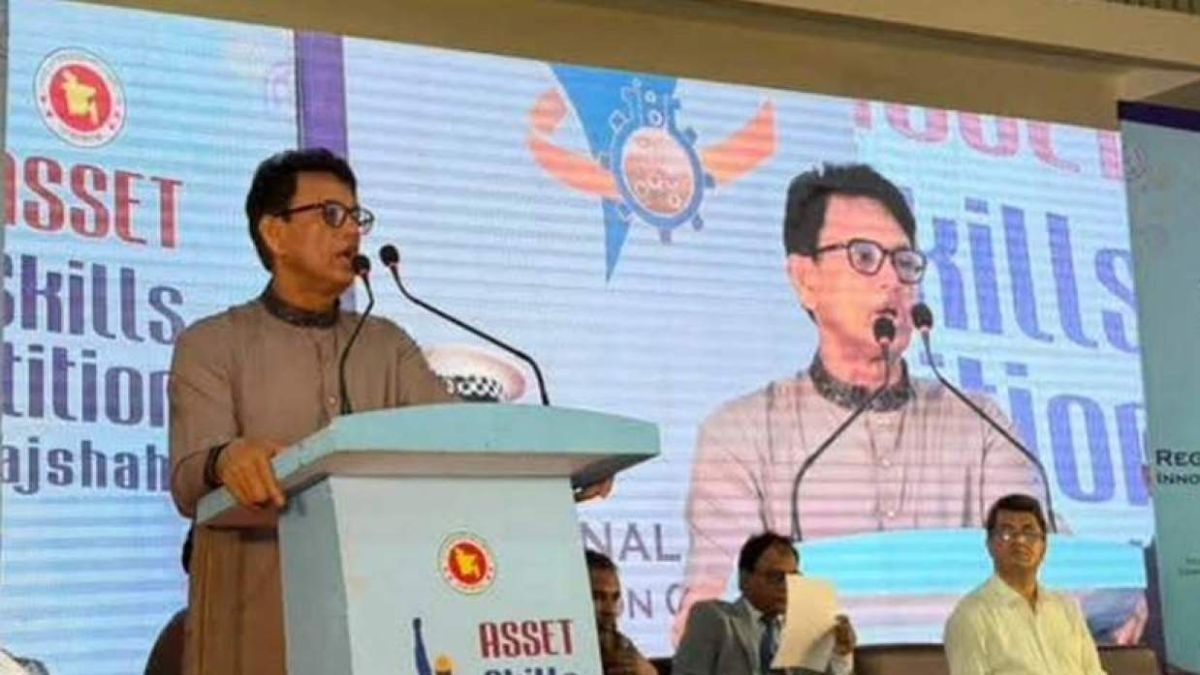 সামনে পরীক্ষা, কারও বাঁচার উপায় নেই