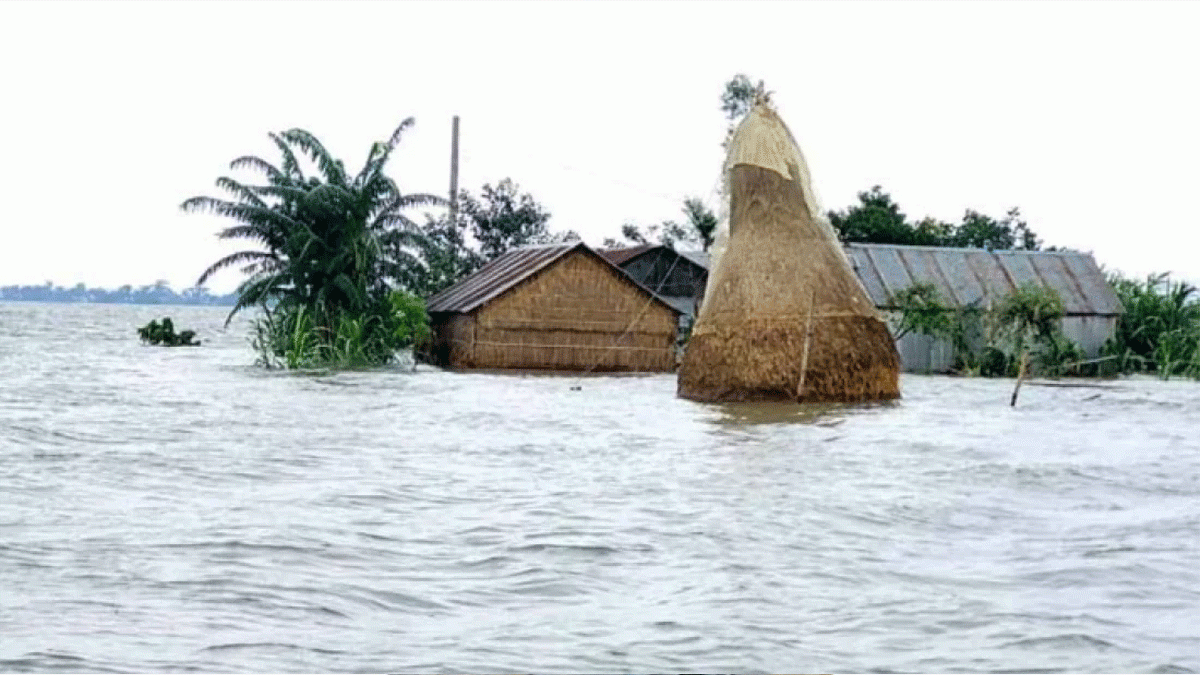 দেশের উত্তর-পূর্বাঞ্চলে অতিবৃষ্টিতে বন্যার শঙ্কা