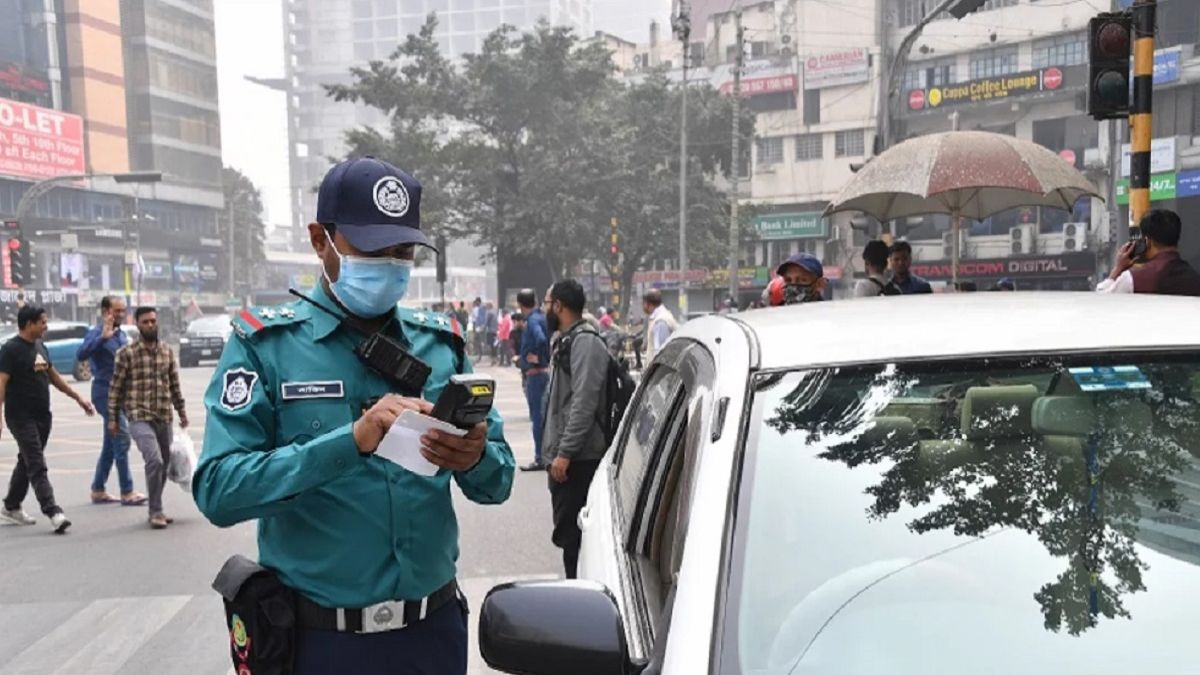 ট্রাফিক আইন ভাঙলেই অটো নোটিশ, হাজিরা না দিলে গ্রেপ্তারি পরোয়ানা: ডিএমপি