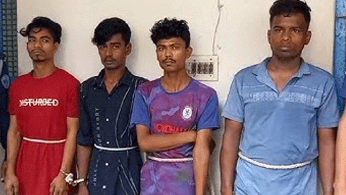 স্বামীর কাছ থেকে স্ত্রীকে ছিনিয়ে দলবদ্ধ ধর্ষণ, গ্রেপ্তার ৪