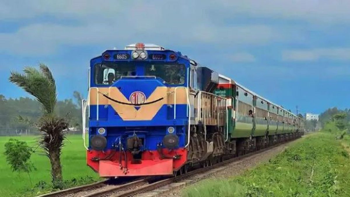 ঈদযাত্রায় নারীদের জন্য ট্রেনে পৃথক কামরার নির্দেশ হাইকোর্টের