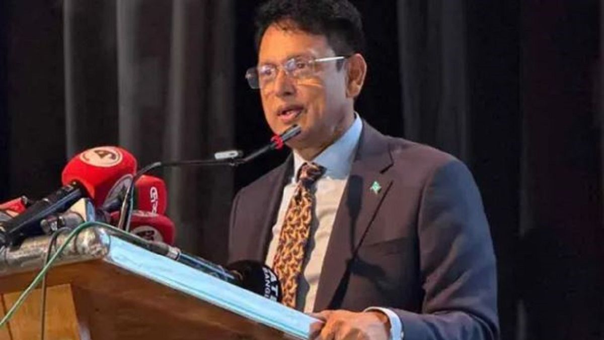 সব শিক্ষাপ্রতিষ্ঠানে পর্যায়ক্রমে বসবে সোলার প্ল্যান্ট : শিক্ষামন্ত্রী