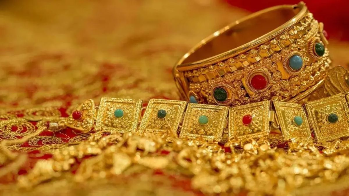 দেশের বাজারে আবারও কমল সোনা ও রুপার দাম