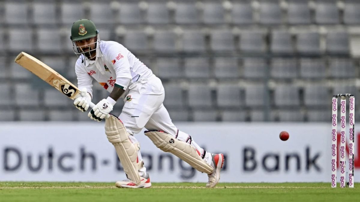 প্রথম দিন শেষে ২৫৭ রানে পিছিয়ে পাকিস্তান