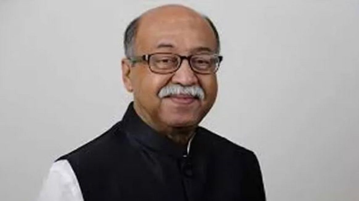 সাবেক শিল্পমন্ত্রীর স্ত্রীর আয়কর নথি জব্দের নির্দেশ