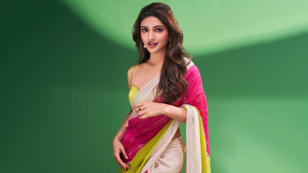ক্রিকেটারের প্রেমে মজেছেন অভিনেত্রী শ্রীলীলা