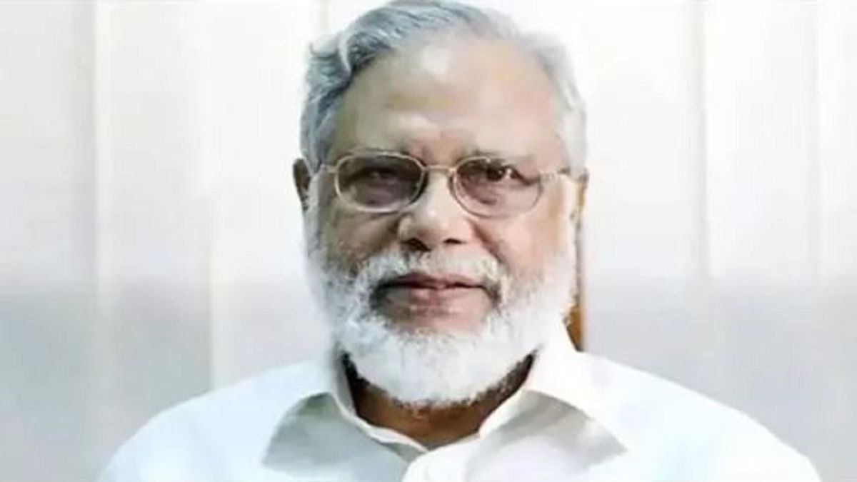আরেক হত্যা মামলায় গ্রেপ্তার সাবেক প্রধান বিচারপতি খায়রুল হক