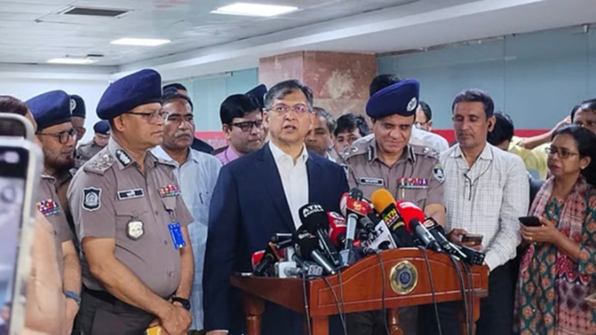 জঙ্গল সলিমপুরকে রাষ্ট্রের ভেতরে রাষ্ট্র হতে দেখেছি