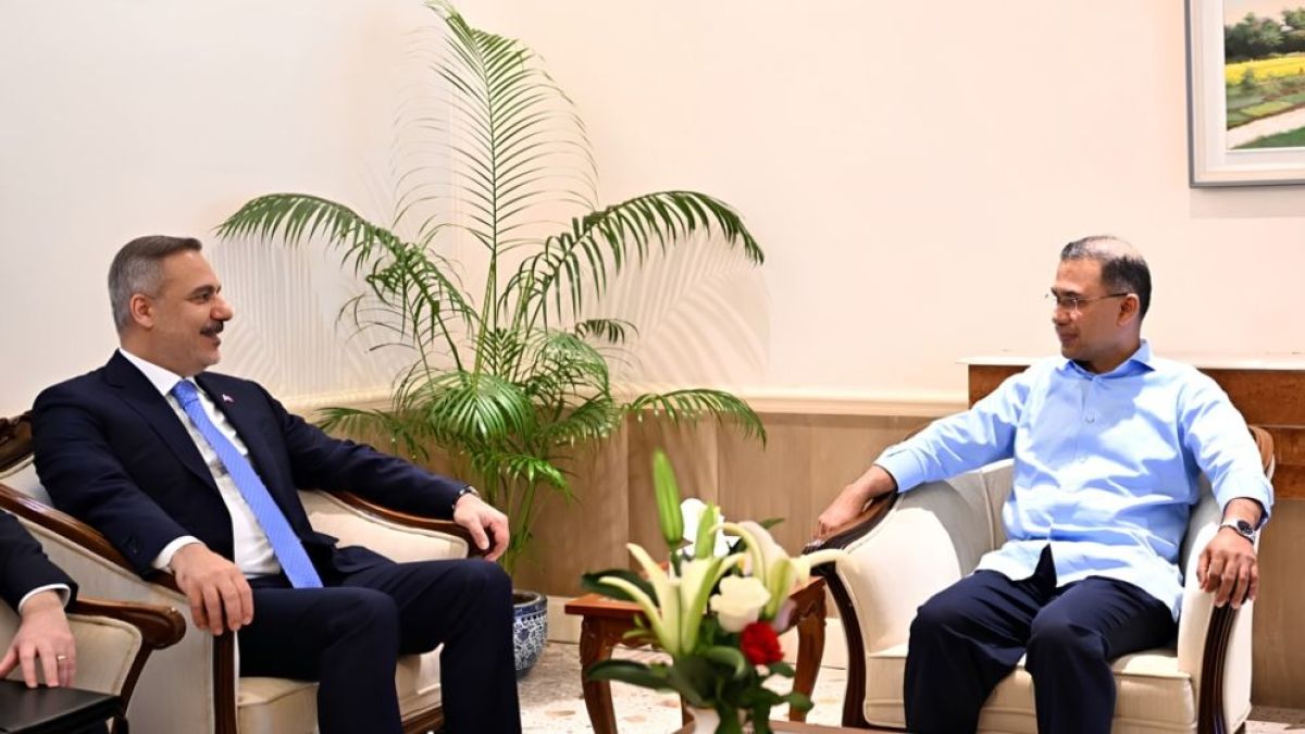 প্রধানমন্ত্রীর সঙ্গে তুরস্কের পররাষ্ট্রমন্ত্রীর সাক্ষাৎ