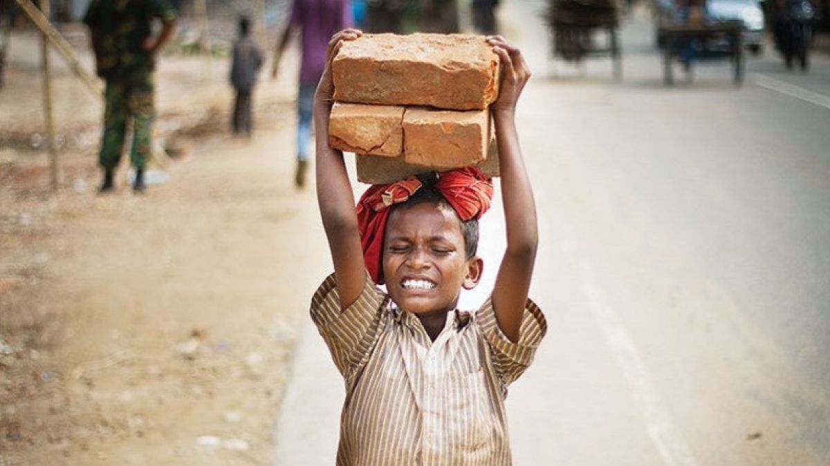 শিশুর অধিকার রক্ষায় ইসলাম ও মানবতার অঙ্গীকার
