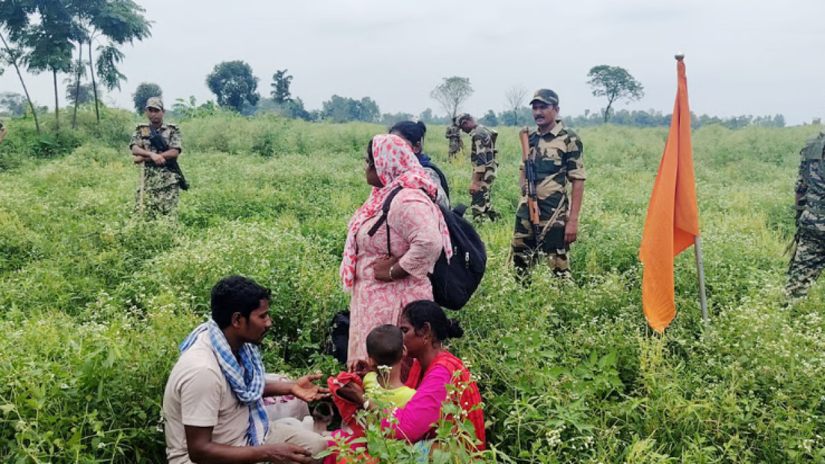মুসলিমদের জোর করে বাংলাদেশে ঠেলে দিচ্ছে ভারত