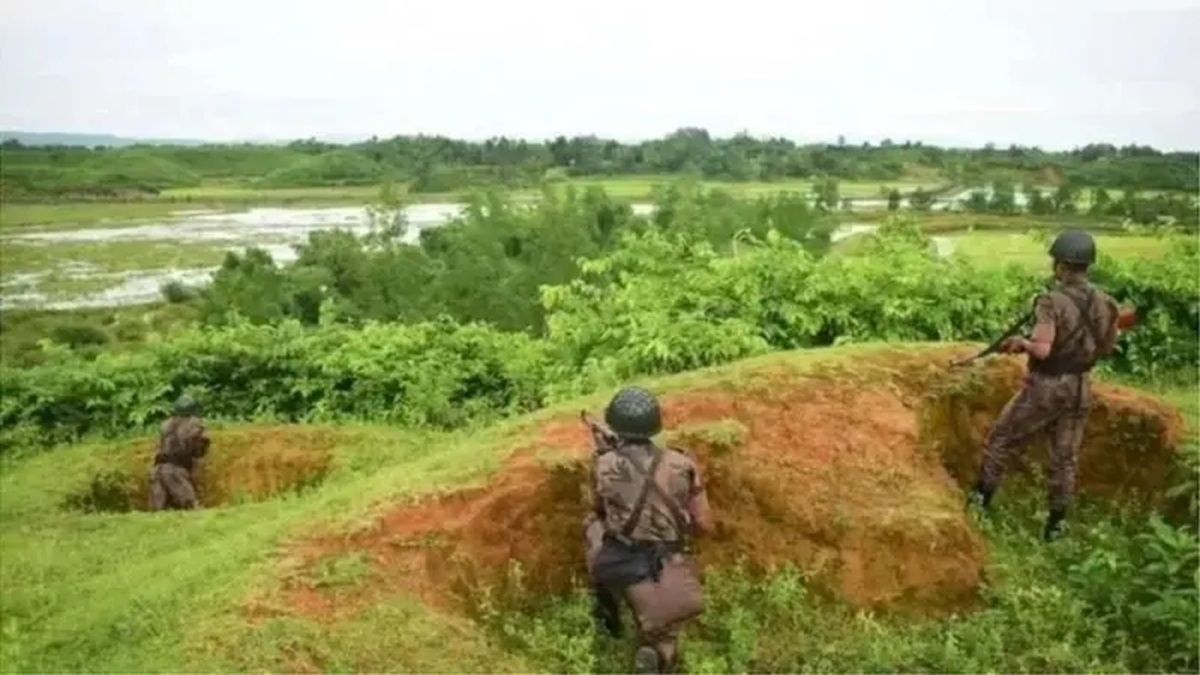 মিয়ানমার সীমান্তে কাঁটাতারের বেড়া দেবে বাংলাদেশ