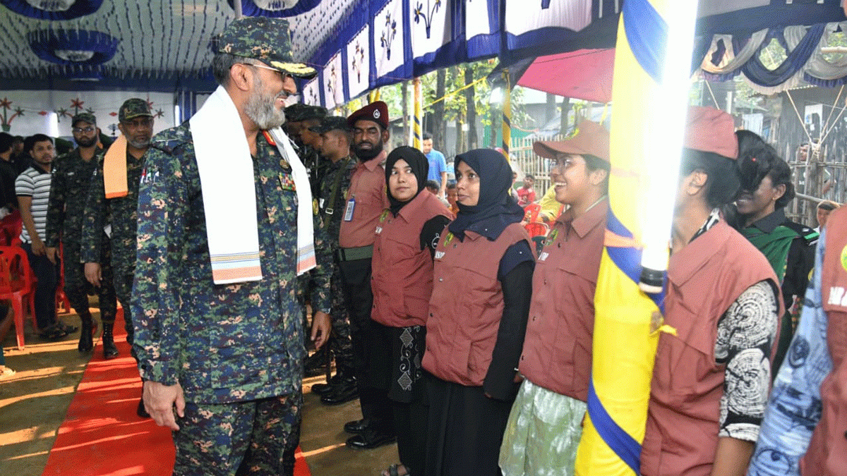 গুজব ও বিশৃঙ্খলা রোধে জরুরি ঐক্যবদ্ধ প্রতিরোধ